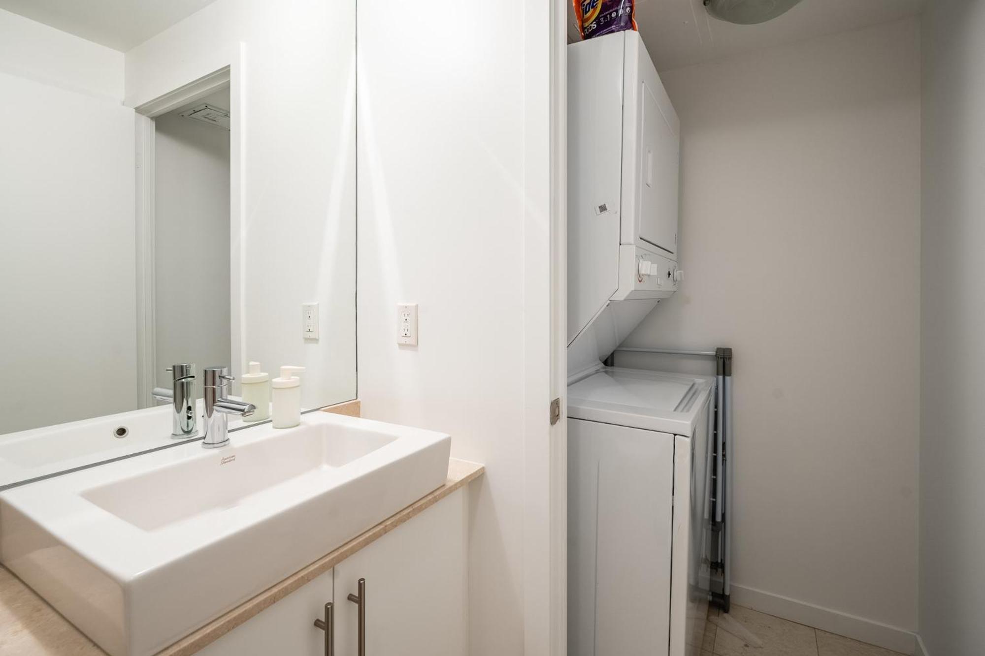 1Br Luxury Condo - Downtown Toronto Zewnętrze zdjęcie